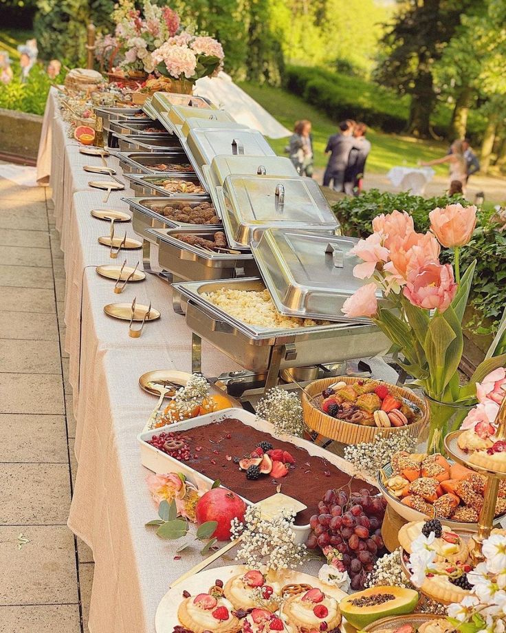 Elegant Buffet Setup